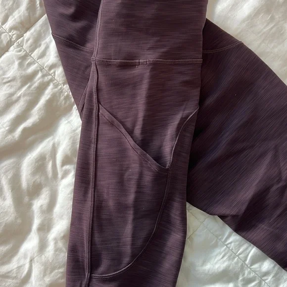 Lululemon Leggings - Picture 4 of 5
